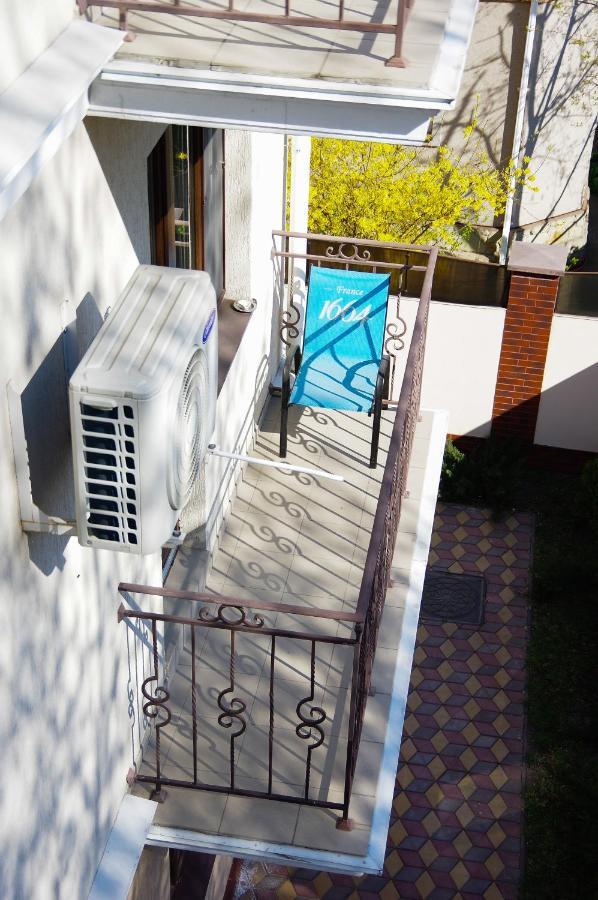 أوديسا Chiernomorskie Apartamenty المظهر الخارجي الصورة